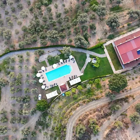 Vulcano בית חווה מירטו קרוזיה